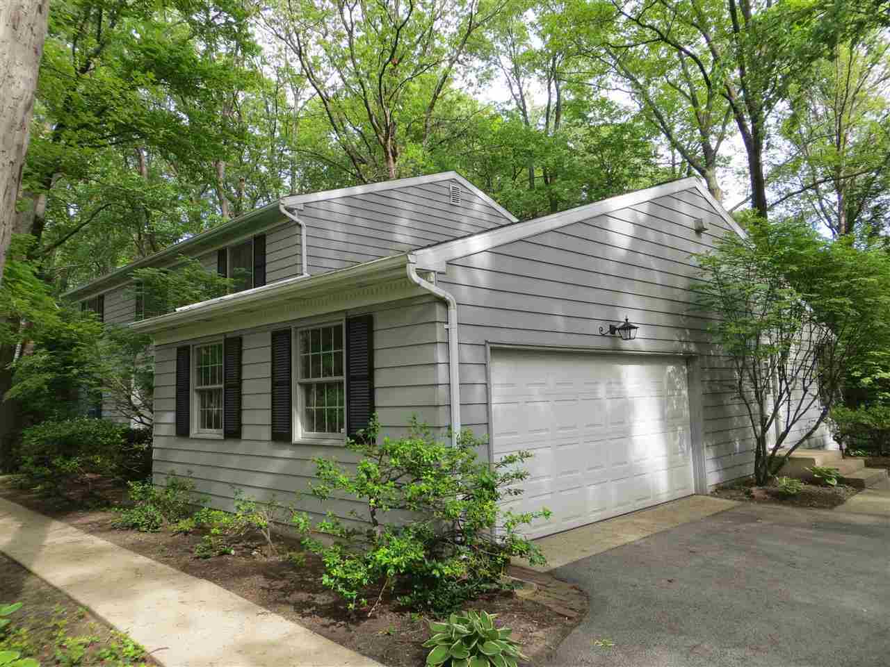 15288 Timber Trl, Mishawaka, IN 46545 photo 2