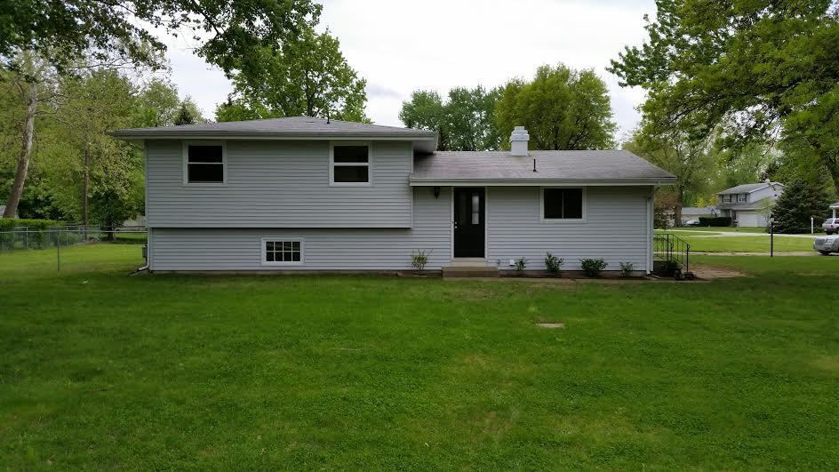 18642 S Cypress Cir, South Bend, IN 46637 photo 1