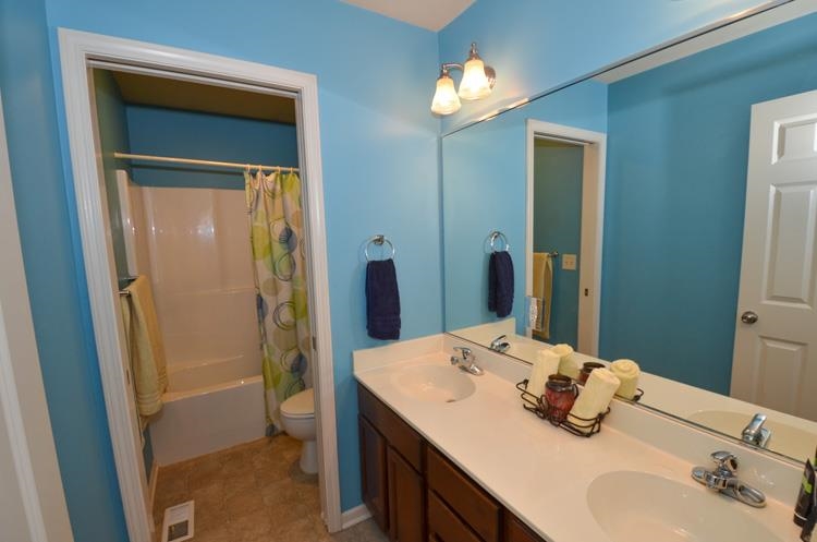 25615 Serenity Dr, South Bend, IN 46628 photo 16