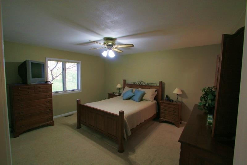 865 Poplar Ln, Jasper, IN 47546 photo 19