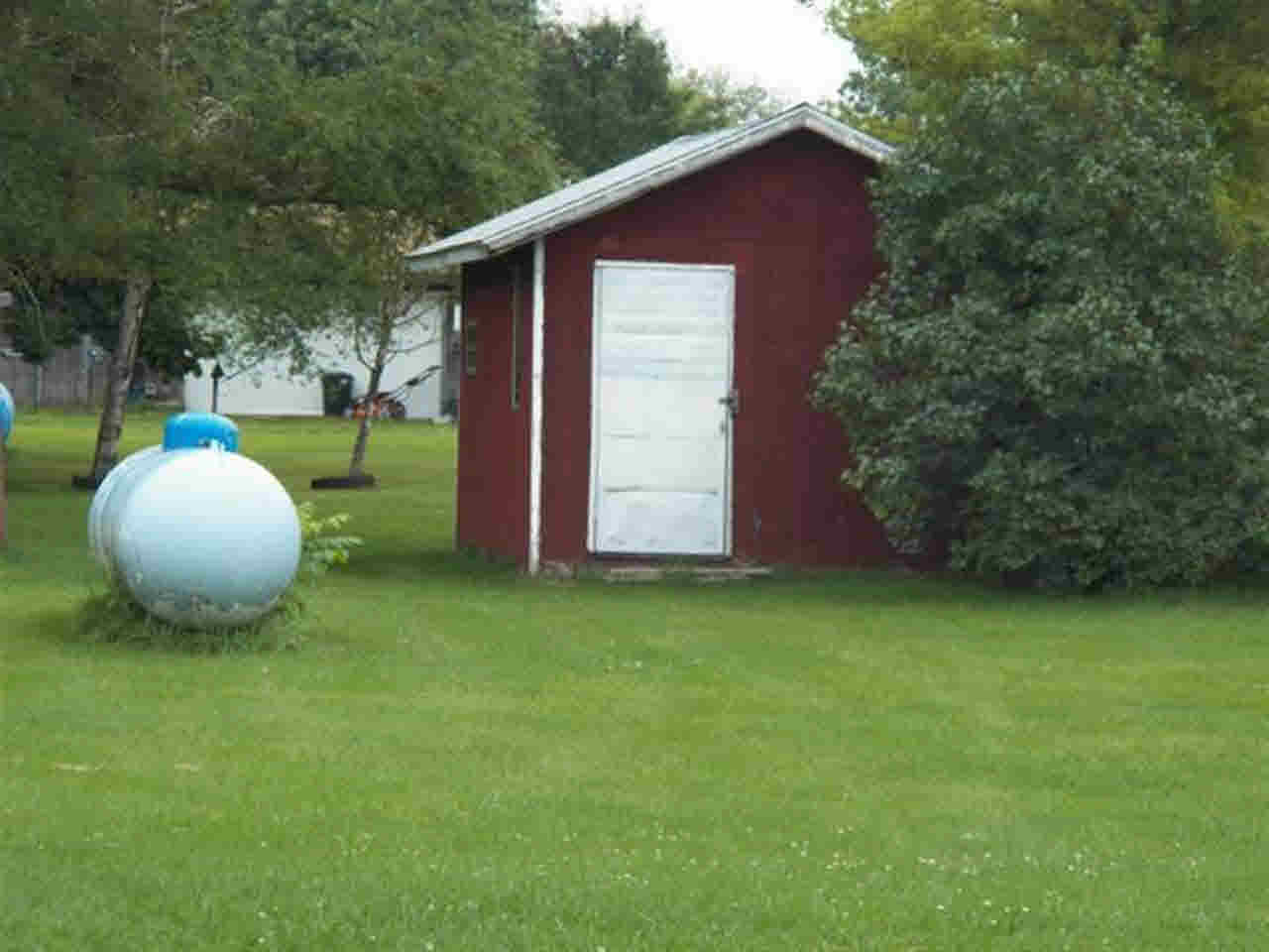 11360 W 800 N, Shipshewana, IN 46565 photo 2