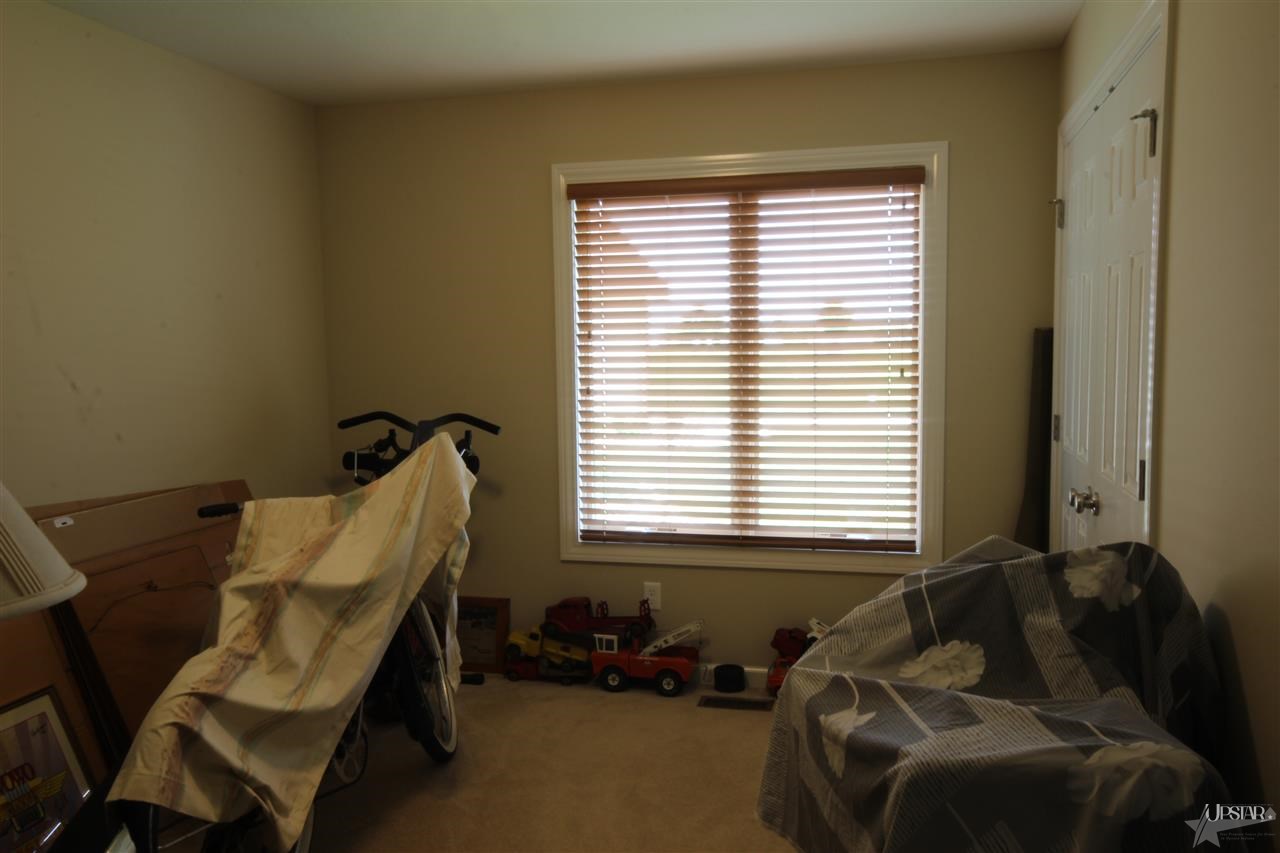 10209 Chesterhills Ct, New Haven, IN 46774 photo 21