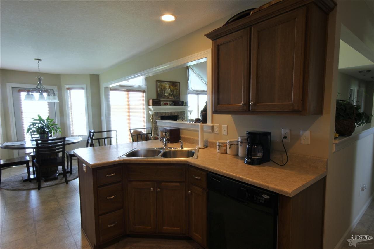 10209 Chesterhills Ct, New Haven, IN 46774 photo 13