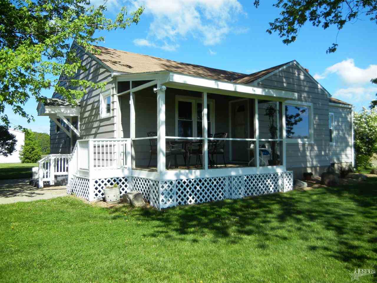 6462 Cr 5, Laotto, IN 46763 photo 3