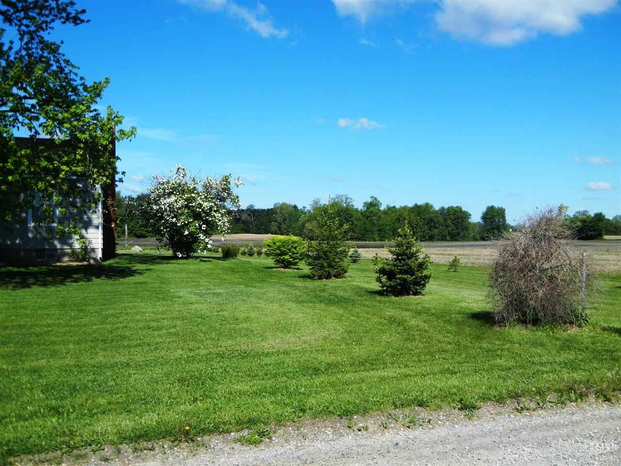 6462 Cr 5, Laotto, IN 46763 photo 18
