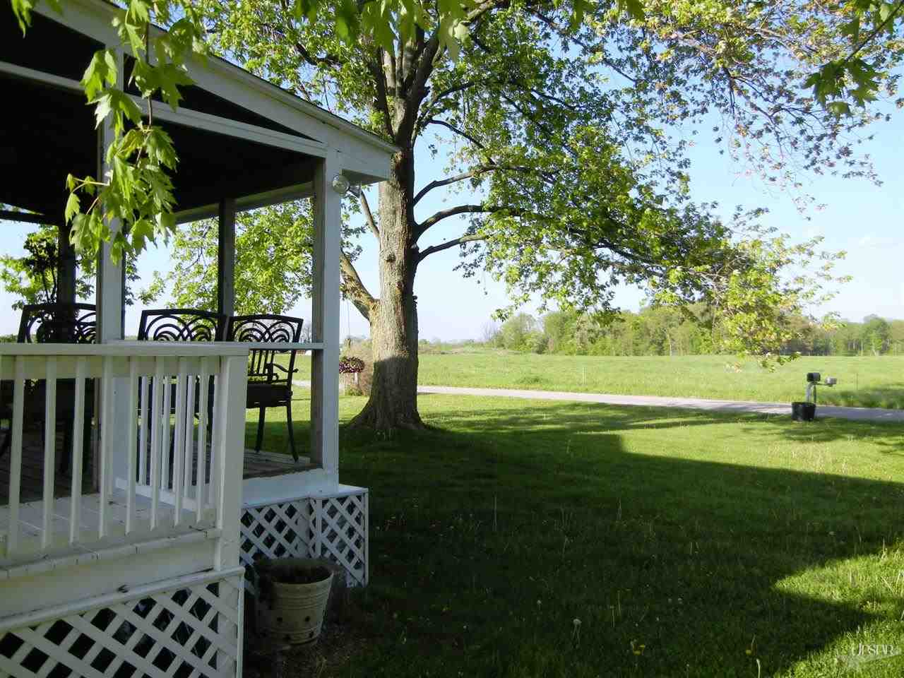 6462 Cr 5, Laotto, IN 46763 photo 4