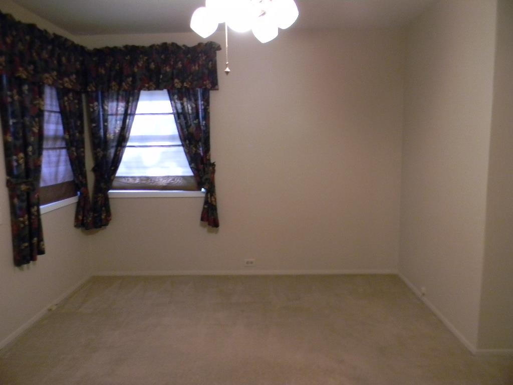 5235 Floral Pl, South Bend, IN 46619 photo 14