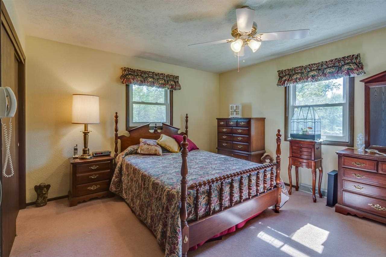26372 Whippoorwill Dr, South Bend, IN 46619 photo 14
