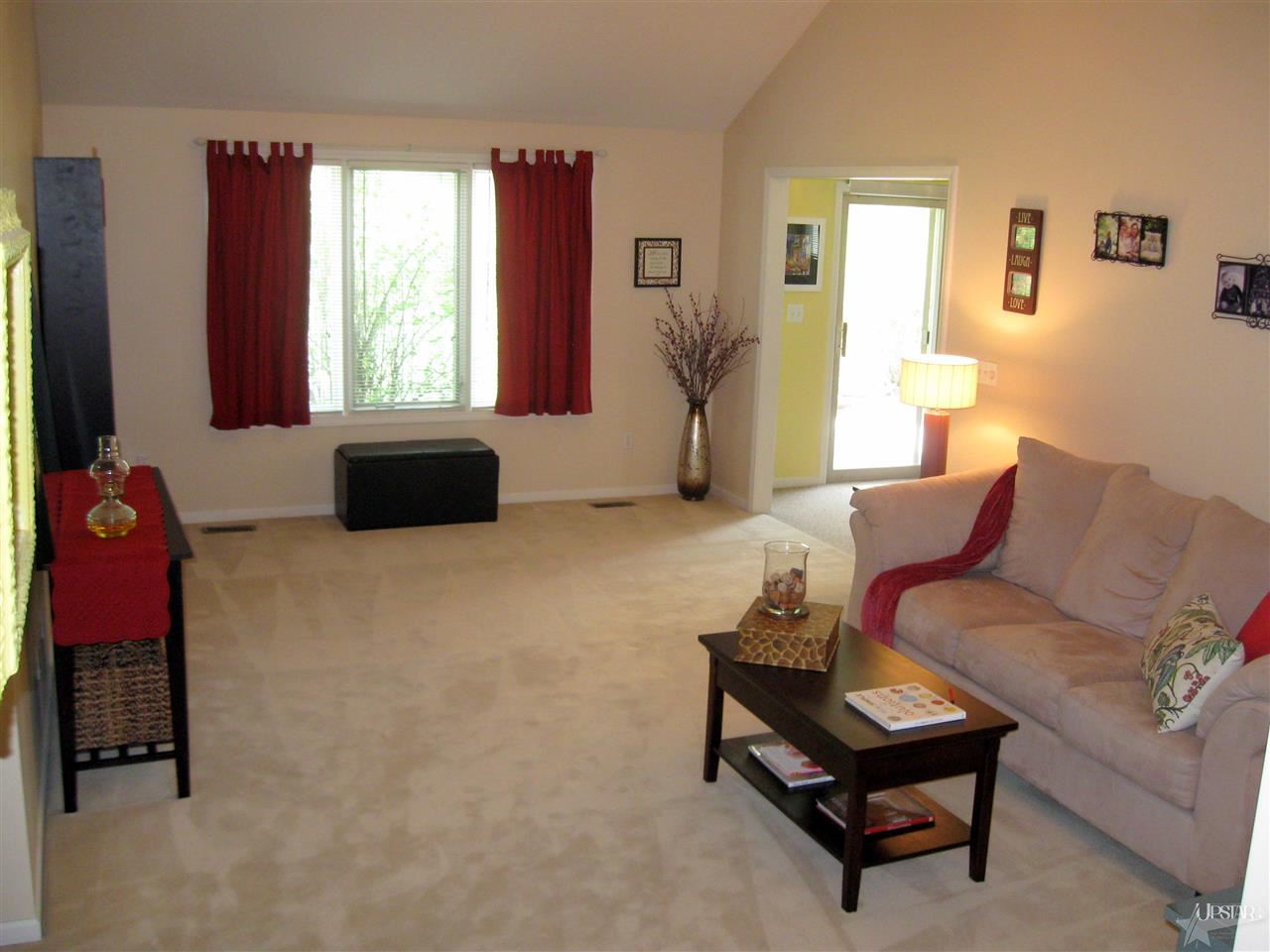 8232 Red Shank Ln, Fort Wayne, IN 46825 photo 9