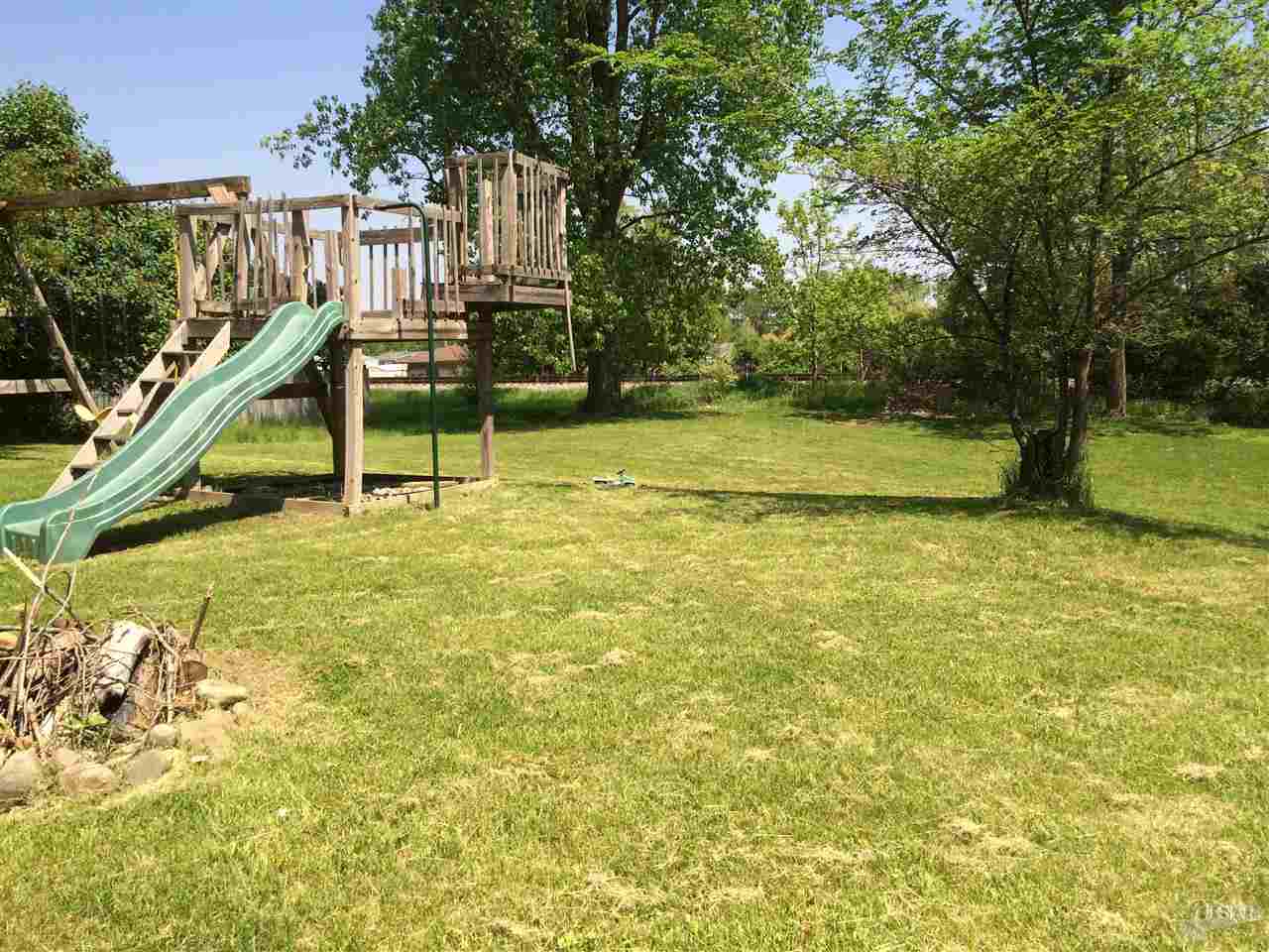 1203 Marilyn Ave, Winona Lake, IN 46590 photo 3