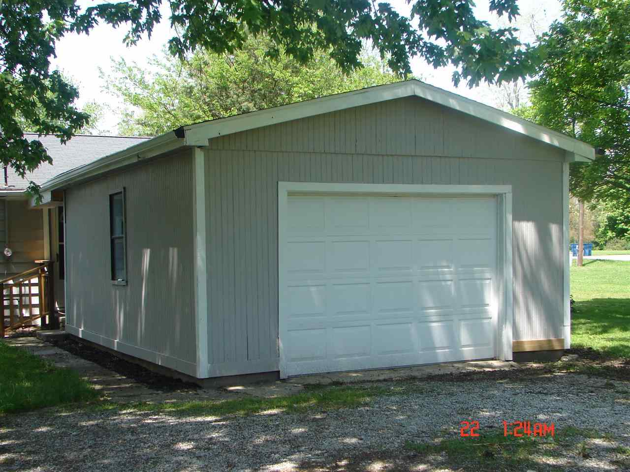 1318 N Main St, Fairmount, IN 46928 photo 6