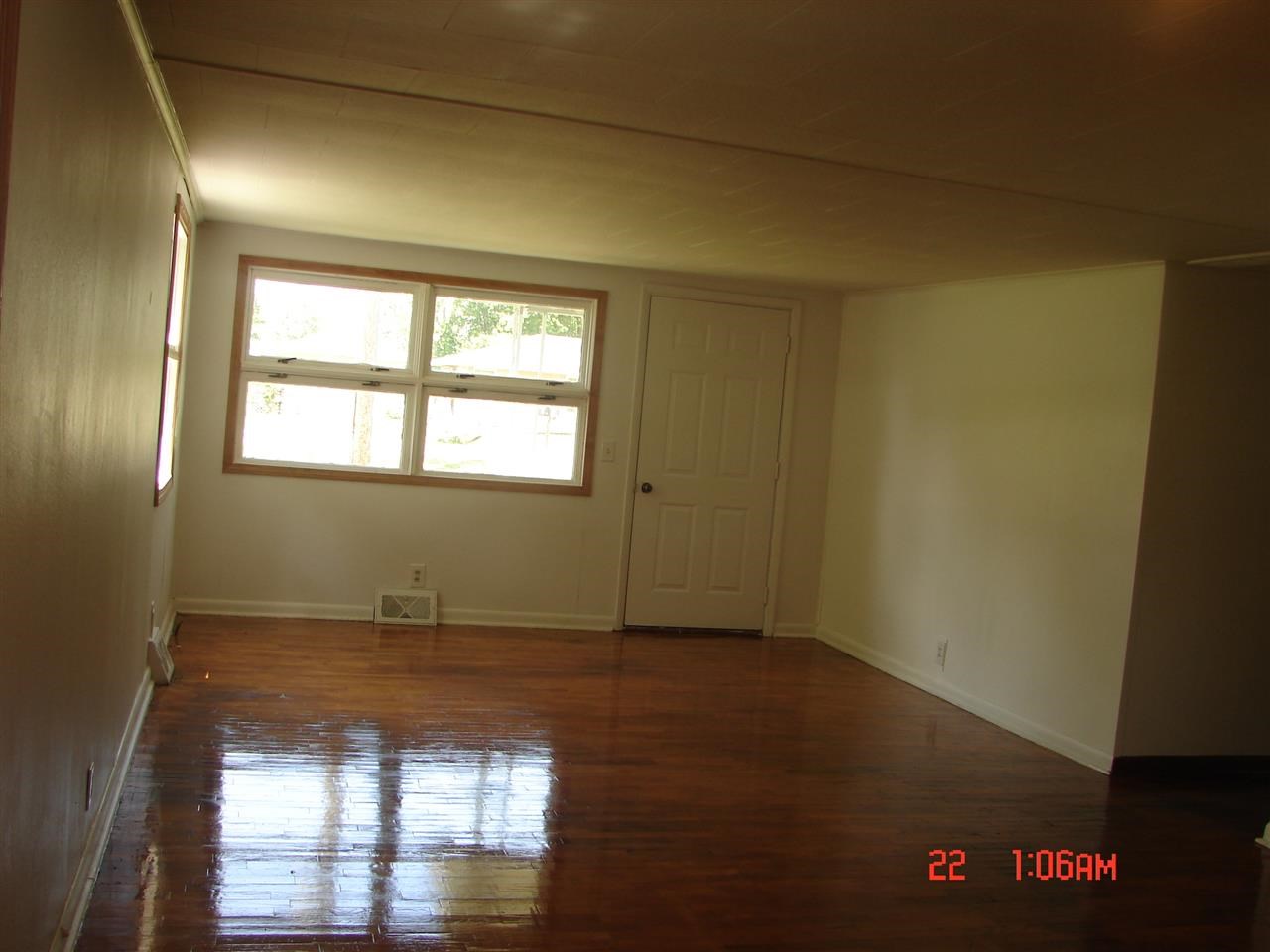 1318 N Main St, Fairmount, IN 46928 photo 10