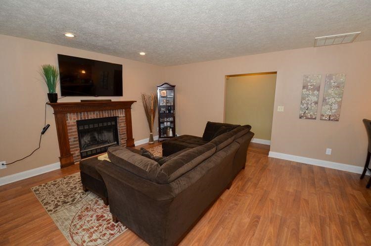 1605 Vannoni Pl, Mishawaka, IN 46544 photo 18