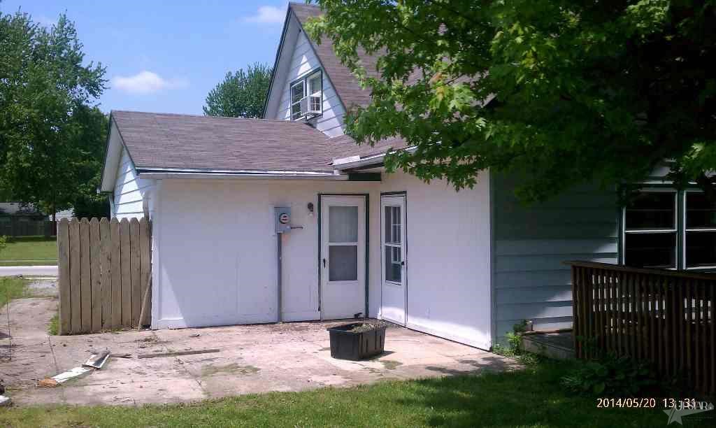 6127 Orchard Ln, Fort Wayne, IN 46809 photo 2