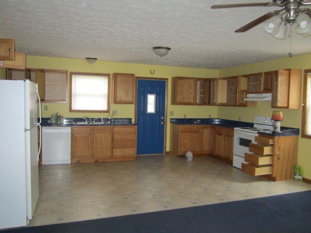105 Market St, Williamsport, IN 47993 photo 4