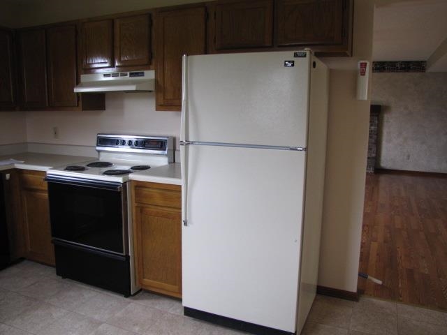 2111 Pueblo Dr, Kendallville, IN 46755 photo 7