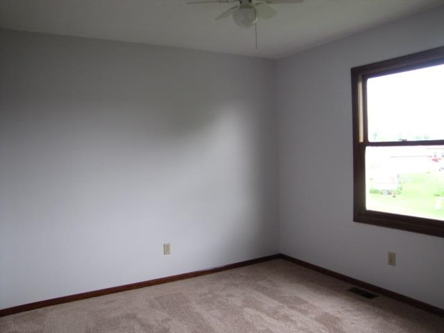 2111 Pueblo Dr, Kendallville, IN 46755 photo 11