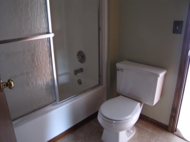 2111 Pueblo Dr, Kendallville, IN 46755 photo 10