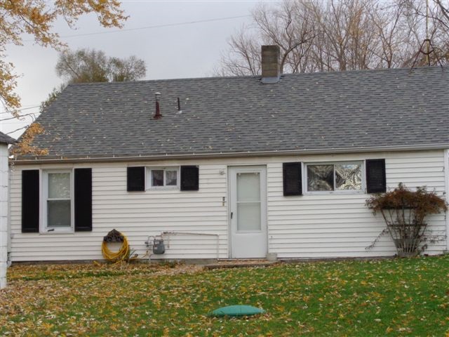 13512 N Hillside Dr, Syracuse, IN 46567 photo 2