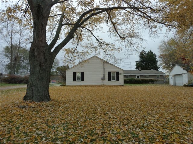 13512 N Hillside Dr, Syracuse, IN 46567 photo 13