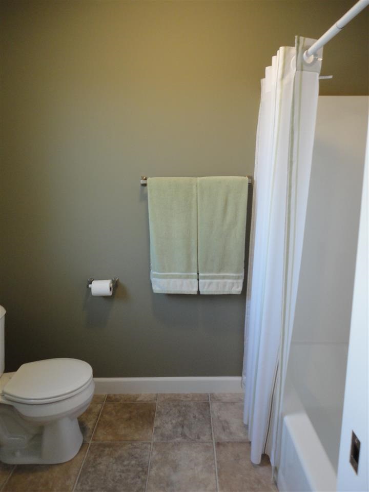 18140 Erin Ct, South Bend, IN 46637 photo 22
