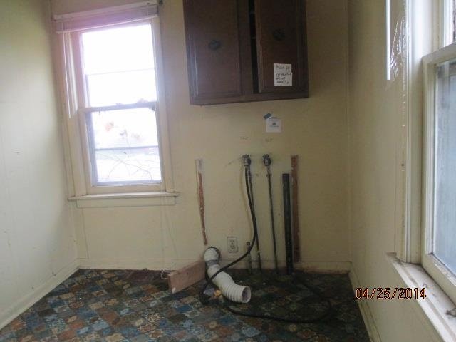 2602 S Kaley St, South Bend, IN 46614 photo 3