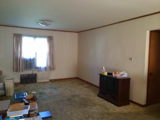 312 S Division St, Flora, IN 46929 photo 7