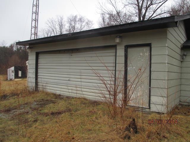5625 Michigan Rd, Plymouth, IN 46563 photo 2