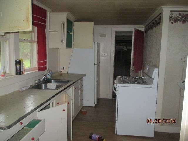5625 Michigan Rd, Plymouth, IN 46563 photo 9