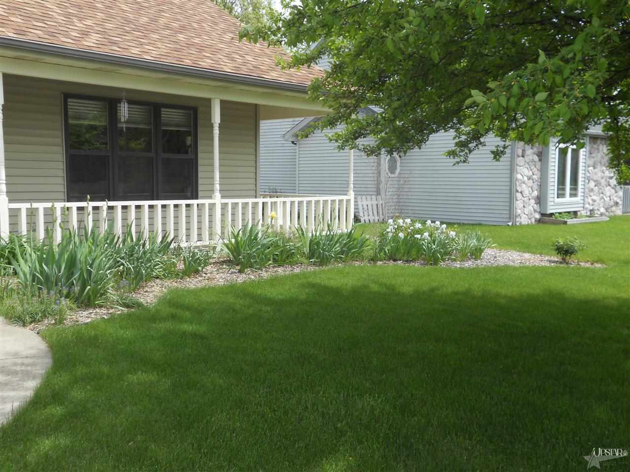8314 Deer Brook Pl, Fort Wayne, IN 46825 photo 2