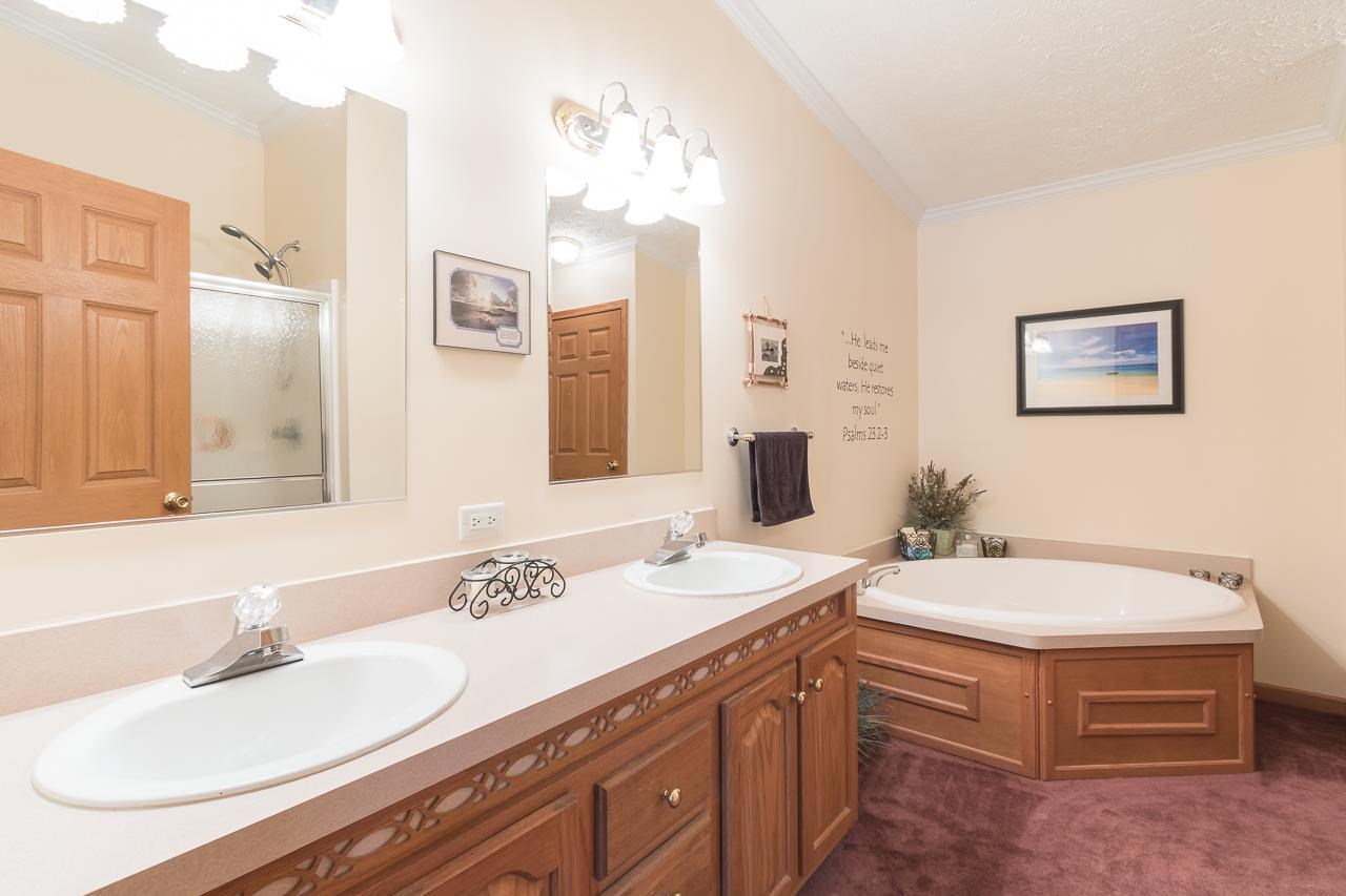 2520 Wildflower Cv, Mishawaka, IN 46545 photo 16