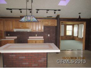5104 E Broadview Ln, Logansport, IN 46947 photo 10
