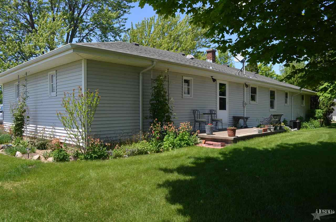 15027 Minnich Rd, Hoagland, IN 46745 photo 3