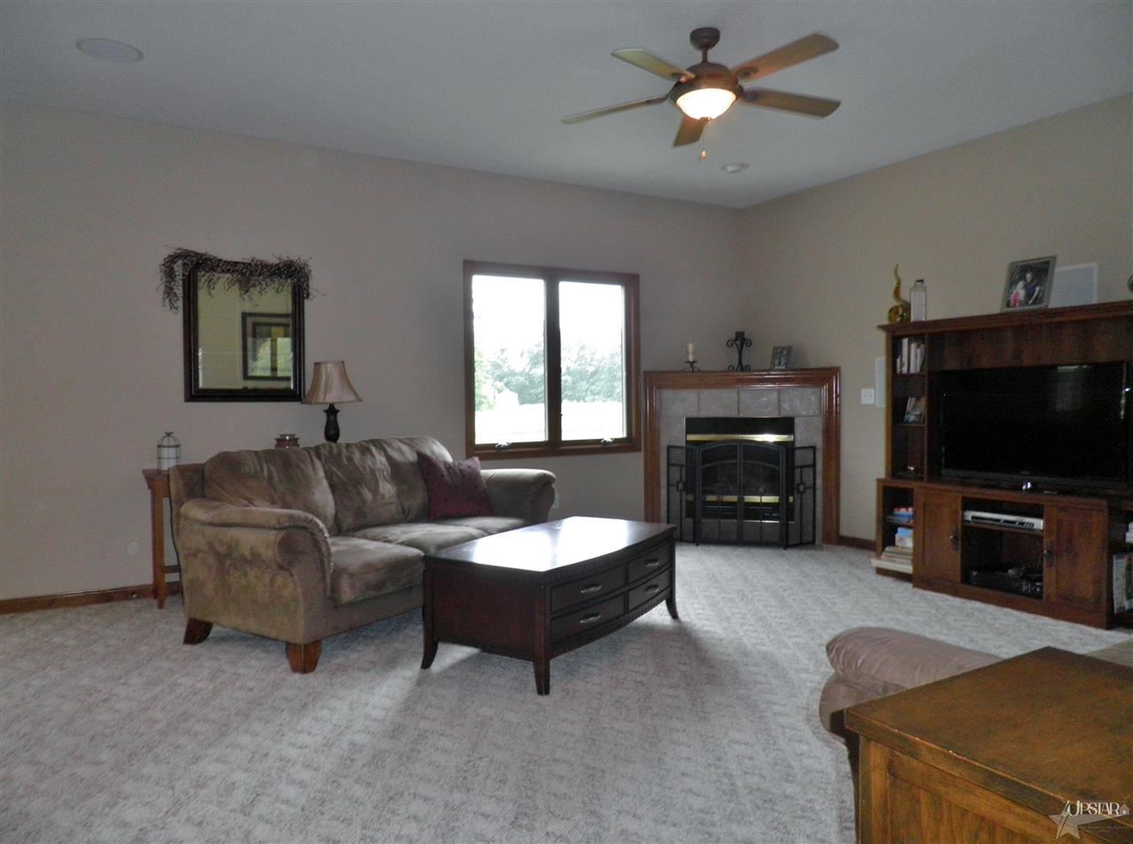 2052 E 600 N, Huntington, IN 46750 photo 6