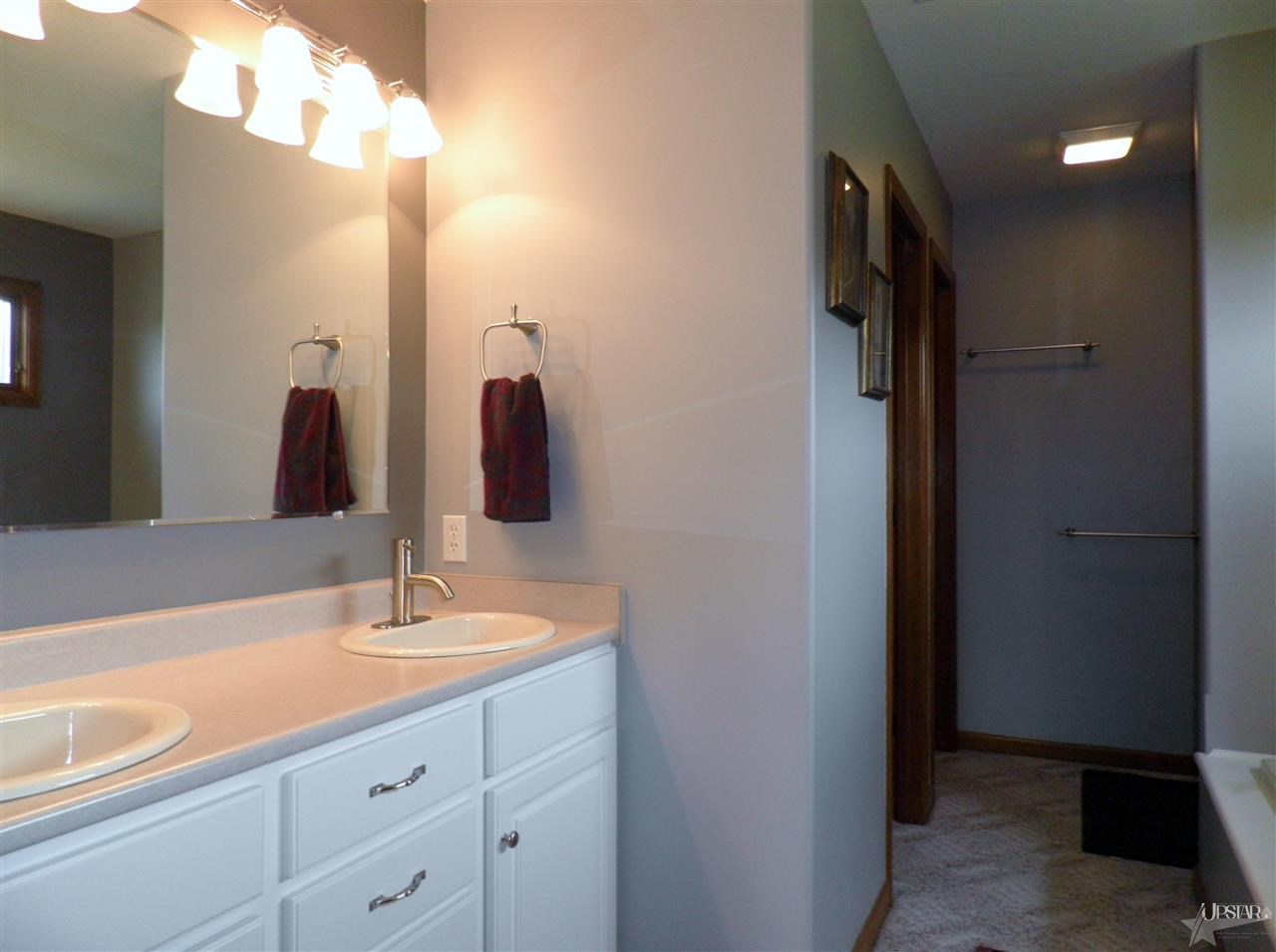 2052 E 600 N, Huntington, IN 46750 photo 19