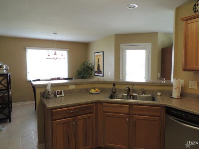 10410 Cherry Creek Rd, Fort Wayne, IN 46818 photo 12