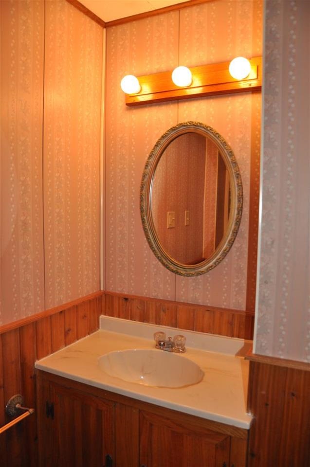 607 S Craig Ave, Evansville, IN 47712 photo 7