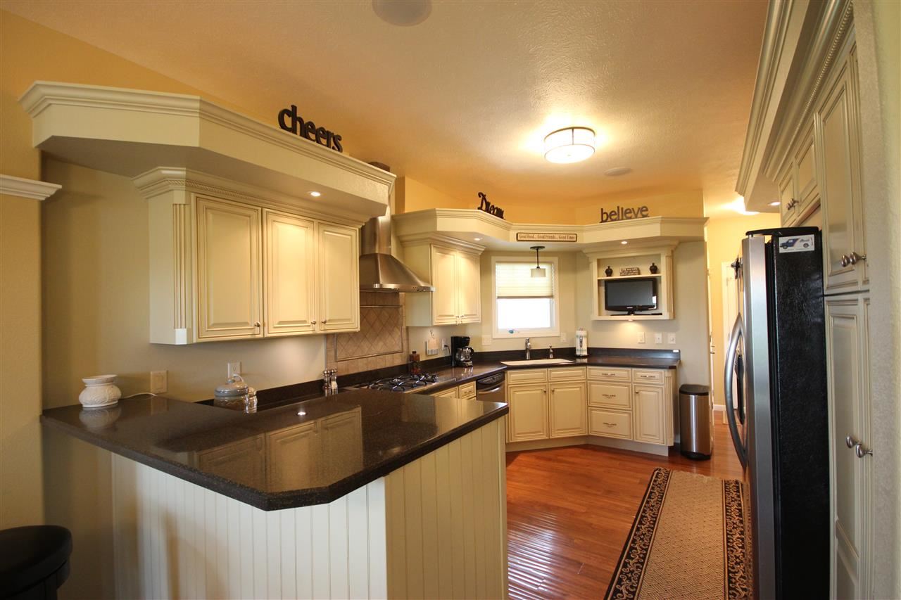 14575 N Horseshoe Bnd, Middlebury, IN 46540 photo 4