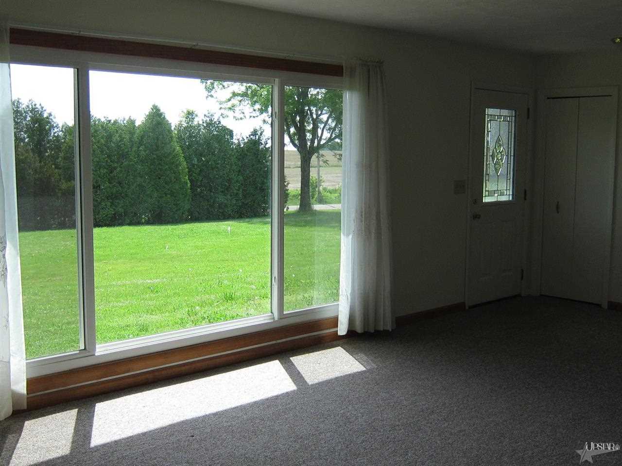 8700 S 500 W, Warren, IN 46792 photo 3