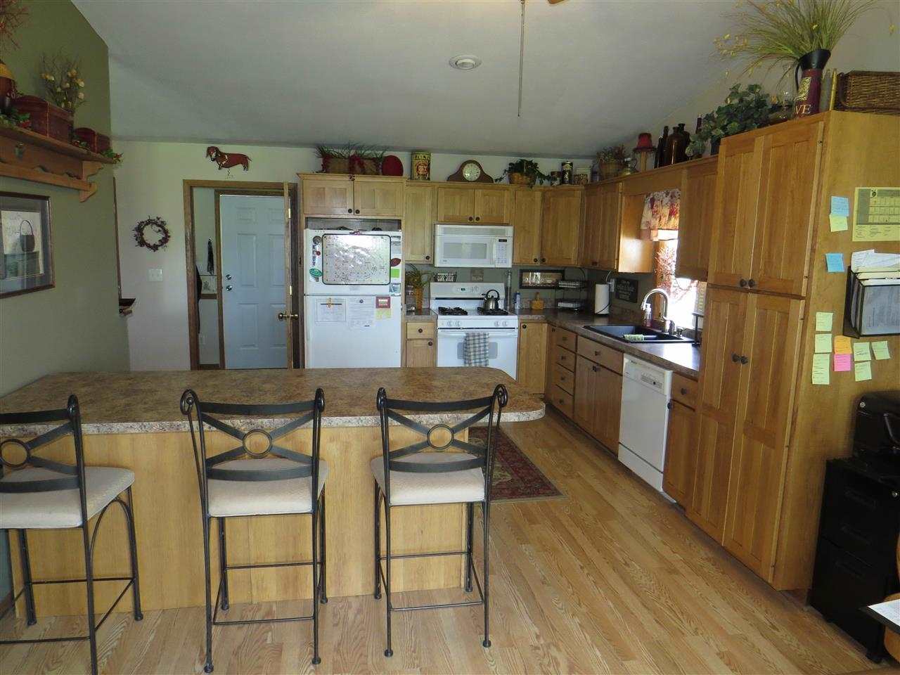 58616 Sunlit Blvd, Goshen, IN 46528 photo 2