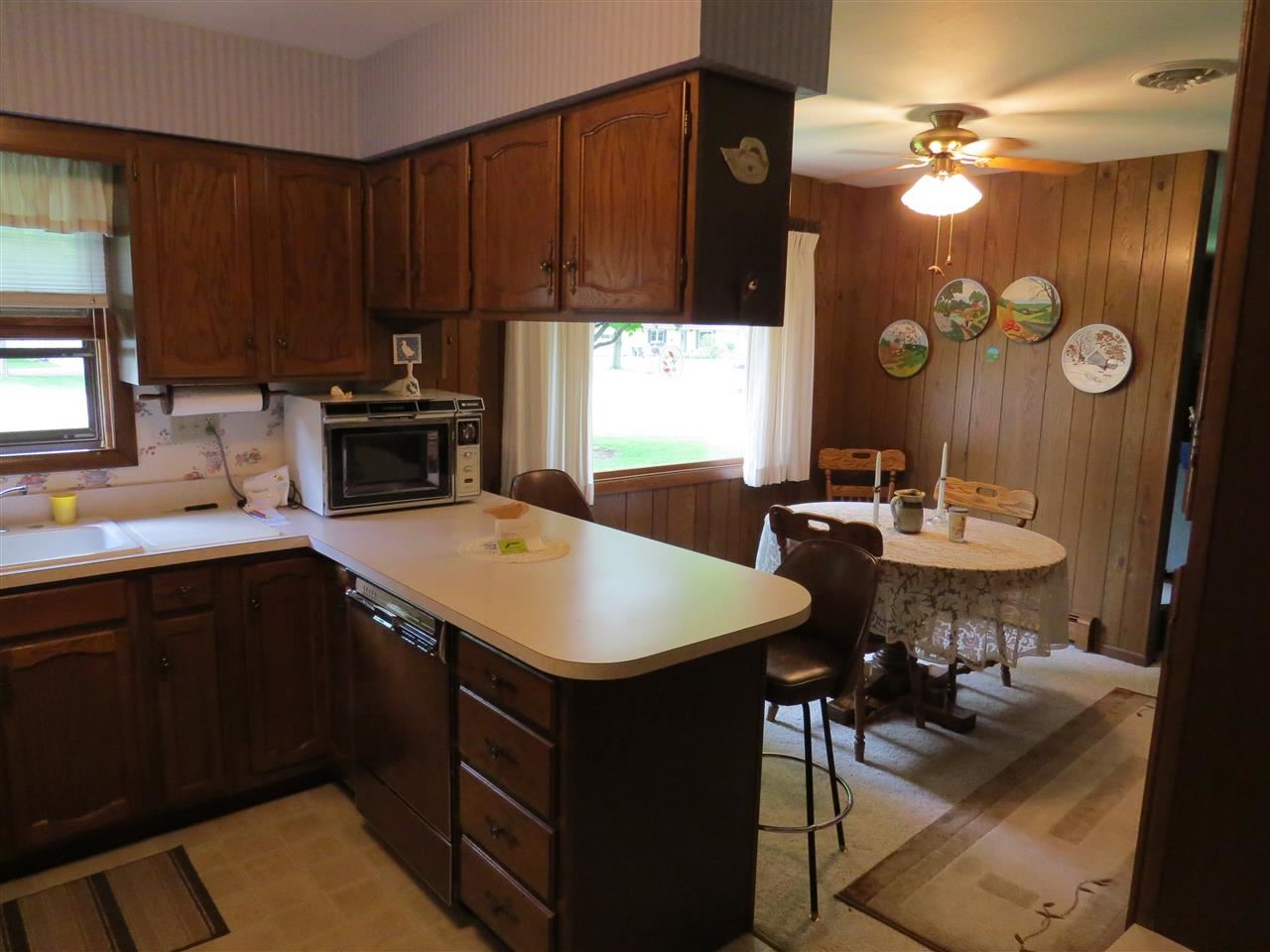 1017 Westwood Dr, Goshen, IN 46526 photo 4
