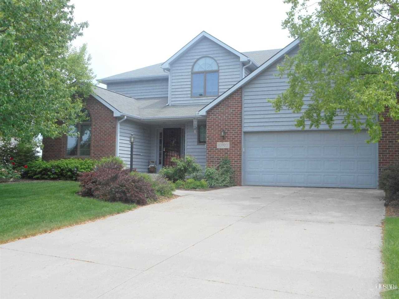 10920 Stoneoak Ct, Fort Wayne, IN 46845 photo 1