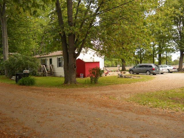 2403 Waterview Dr, Rochester, IN 46975 photo 1