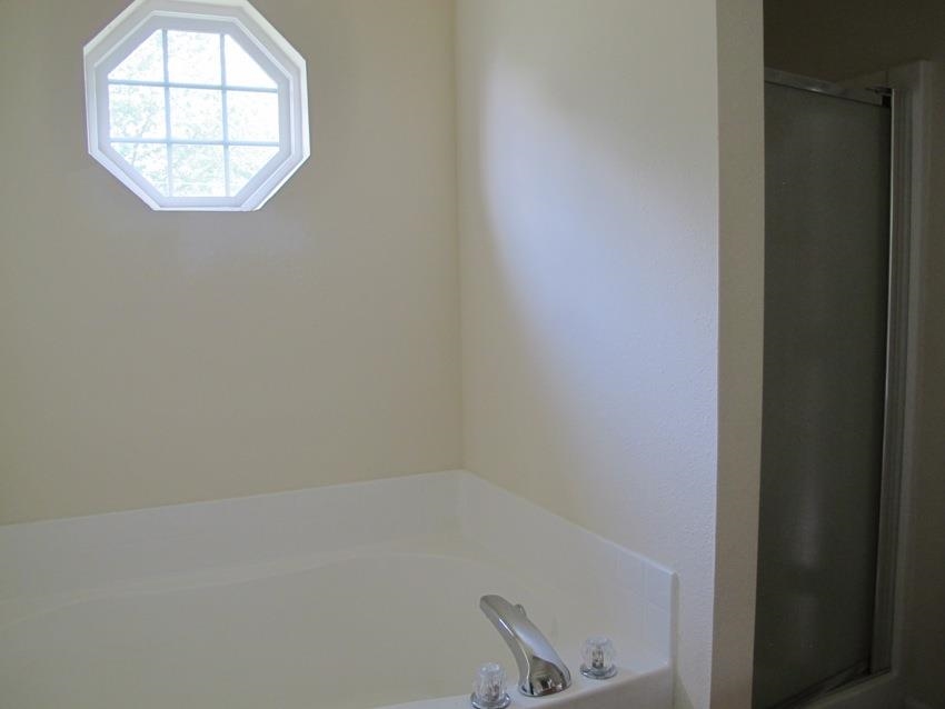 822 Springwater Rd, Kokomo, IN 46902 photo 9