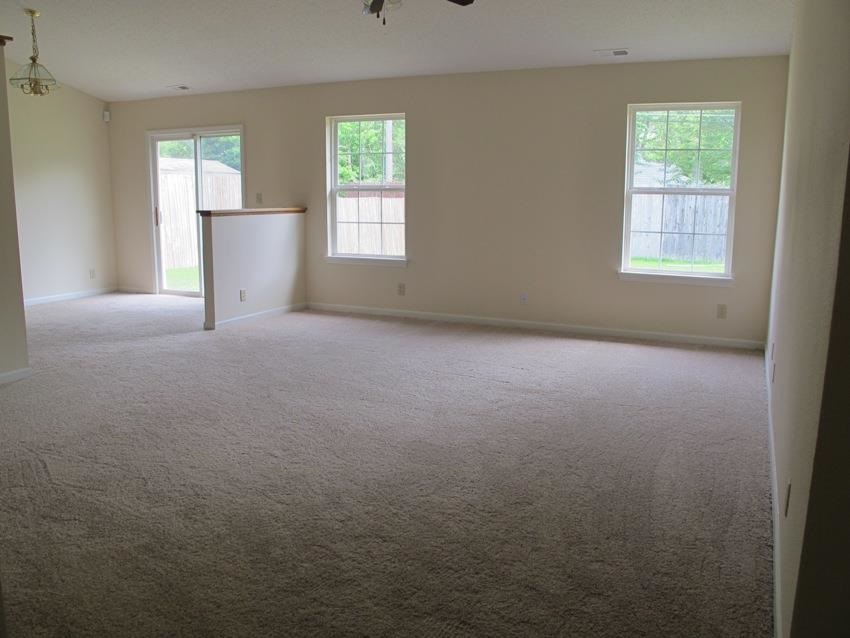 822 Springwater Rd, Kokomo, IN 46902 photo 2