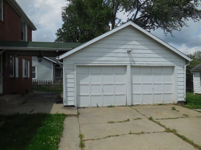 630 S Hall St, Princeton, IN 47670 photo 5
