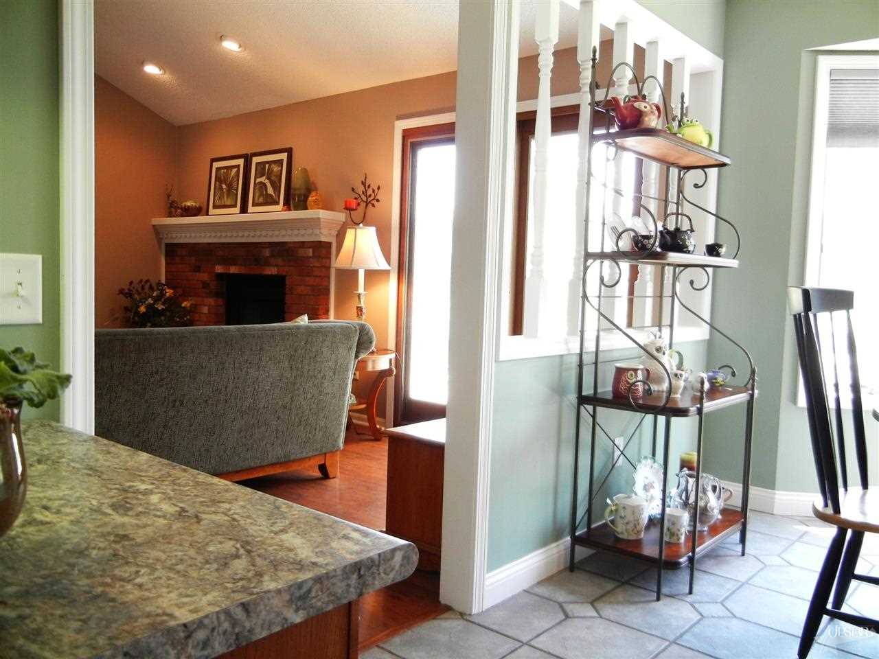 9909 Sawtooth Ct, Fort Wayne, IN 46804 photo 12