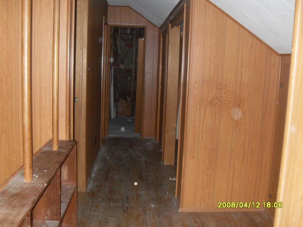 1240 N Kaley St, South Bend, IN 46628 photo 6