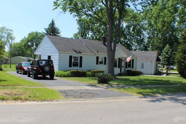 1651 Sprunger Ave, Fort Wayne, IN 46808 photo 4
