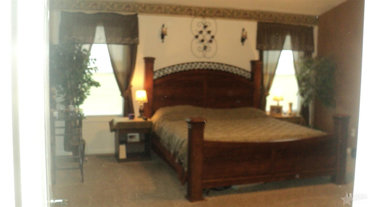 10903 Calera Psge, Roanoke, IN 46783 photo 18
